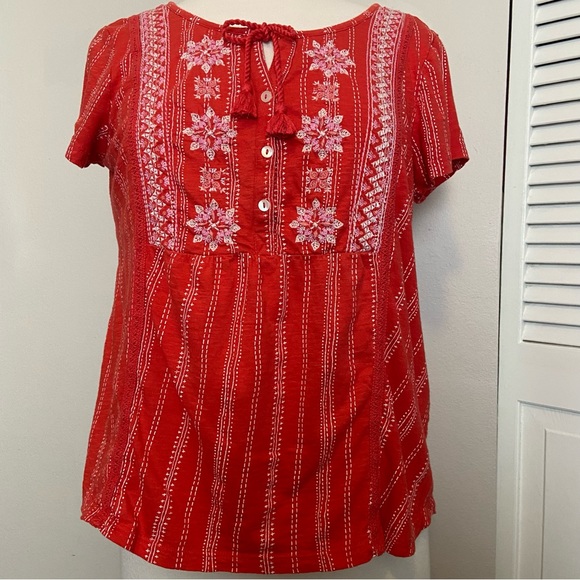 Beautiful Boho Embroidered Red Detailed Top - Picture 12 of 12